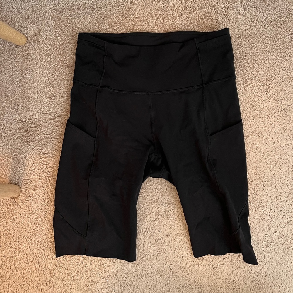 Fast and Free High-Rise Short 10"